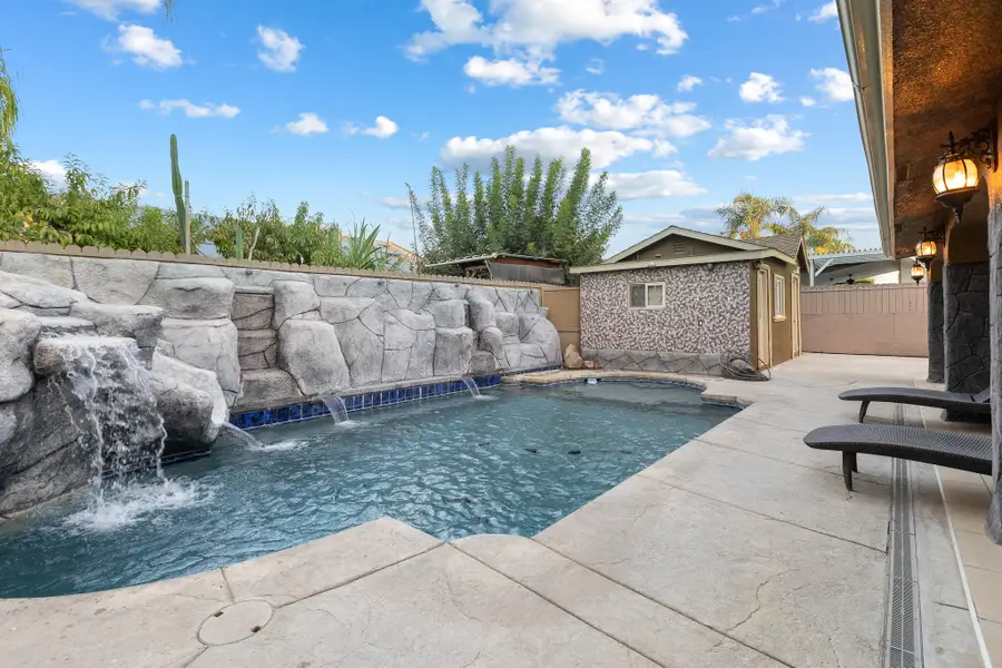 3124 N Mendonca, Visalia, CA 93291 - #3