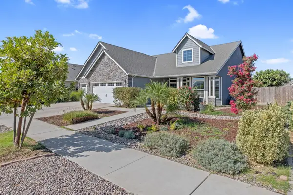 2521 N Fontana Street, Visalia, CA 93291