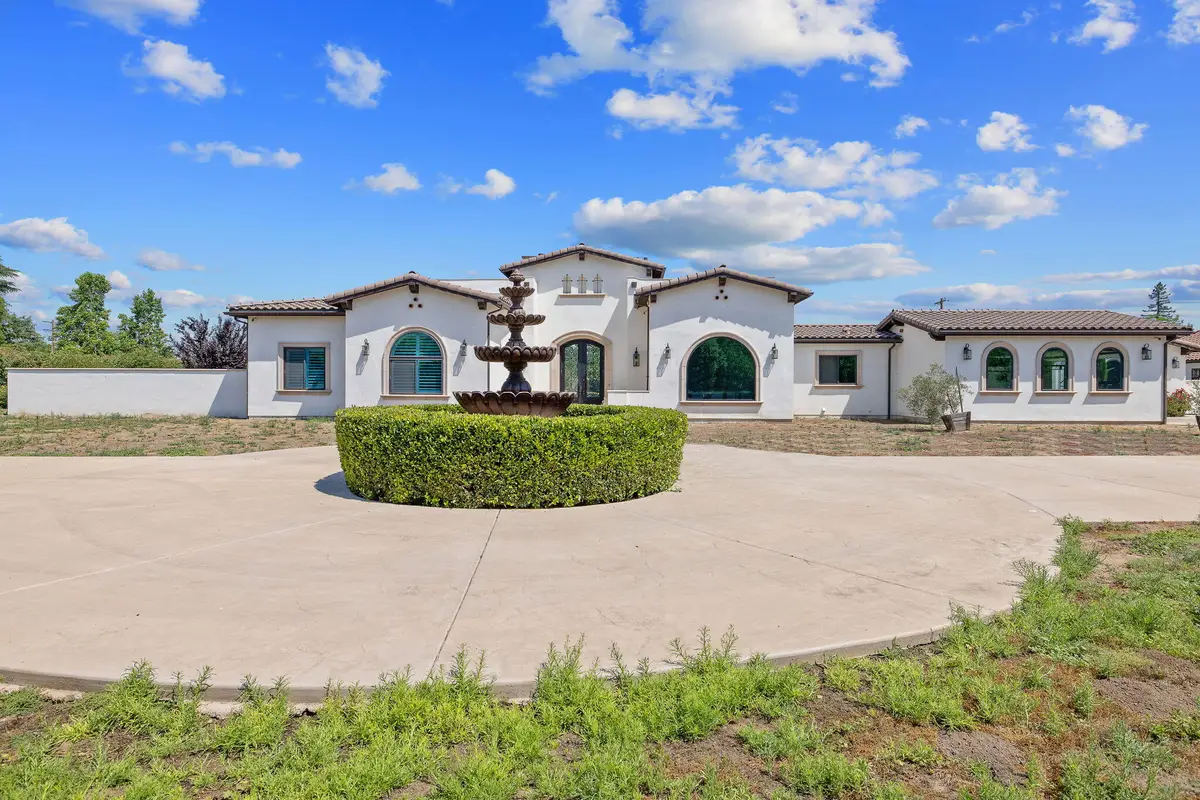 12422 Avenue 264, Visalia, CA 93277 - #1