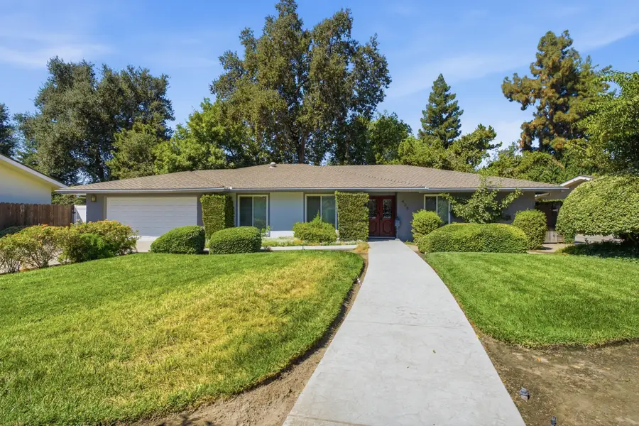 435 N O'farrell Court, Visalia, CA 93291 - #3