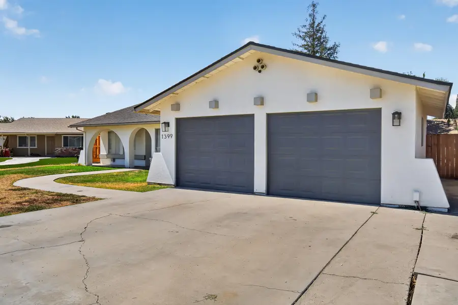 1399 E Boyer Drive, Tulare, CA 93274 - #2