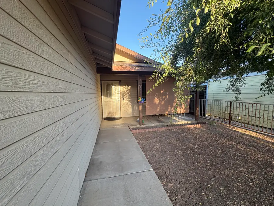 62 N Leggett Street, Porterville, CA 93257 - #3