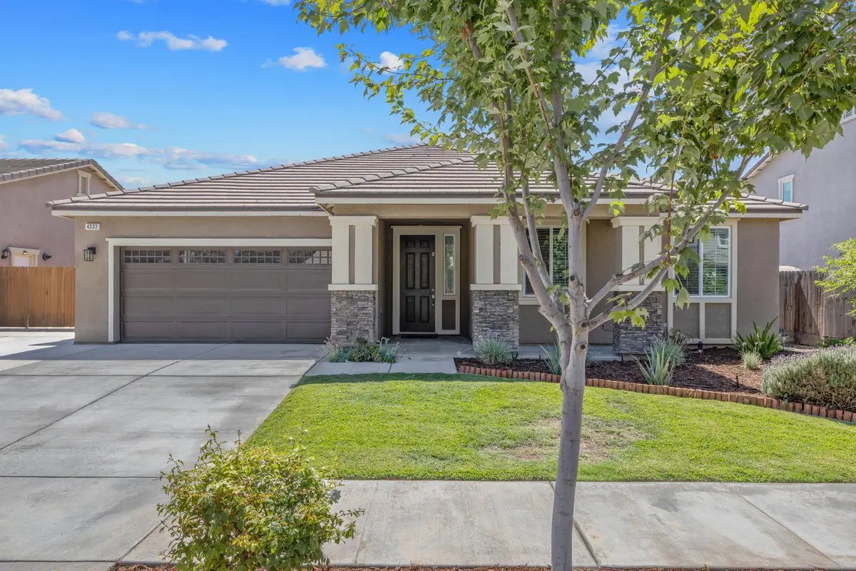 4333 W Lark Avenue, Visalia, CA 93291 - #1