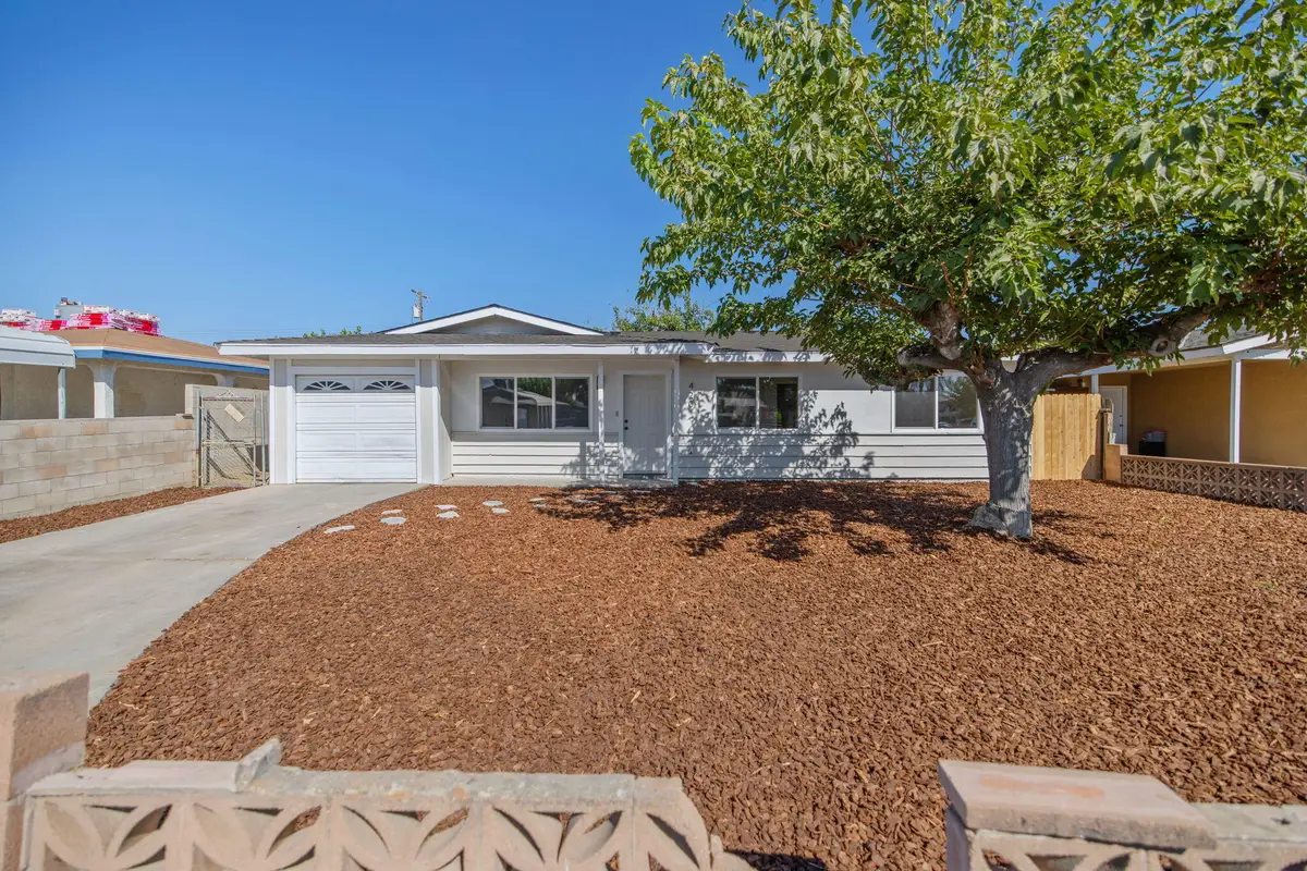 420 7th Street, McFarland, CA 93250 - #1