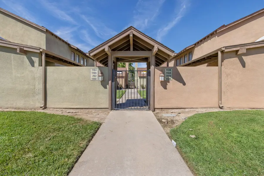 1134 Bel Aire Circle, Porterville, CA 93257 - #2