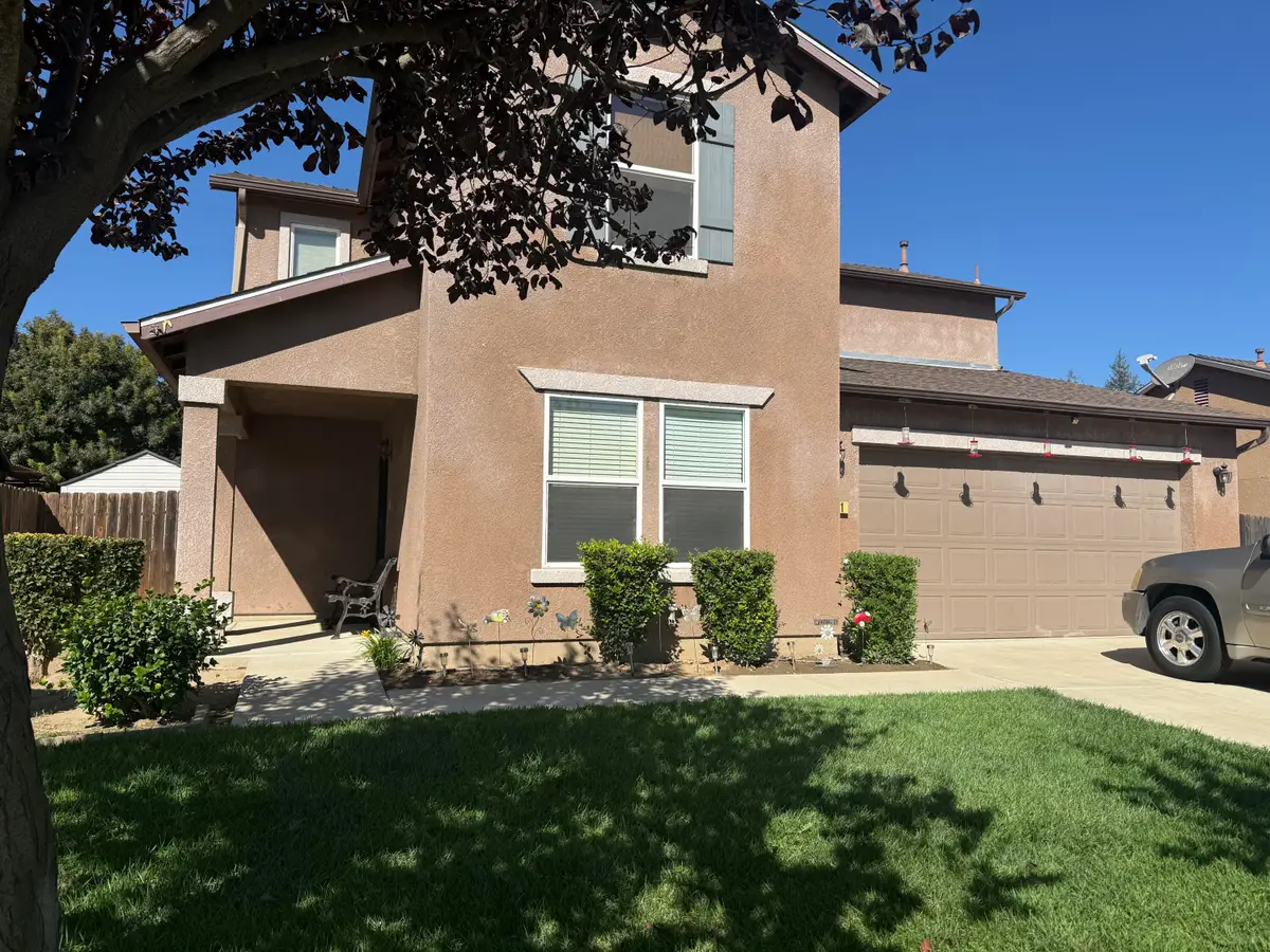 131 S Sol Street, Visalia, CA 93292 - #1