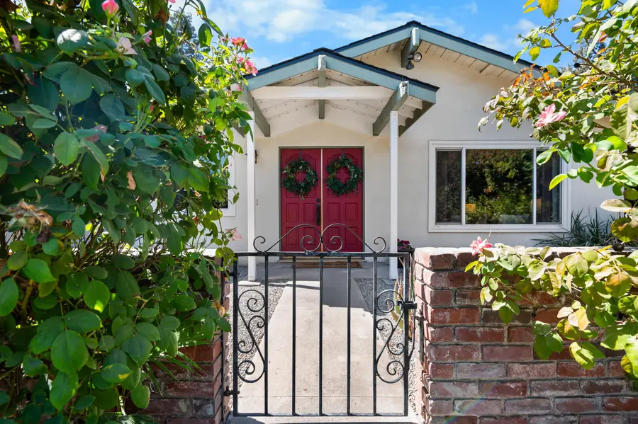 3515 W Mill Creek Drive, Visalia, CA 93291 - #2