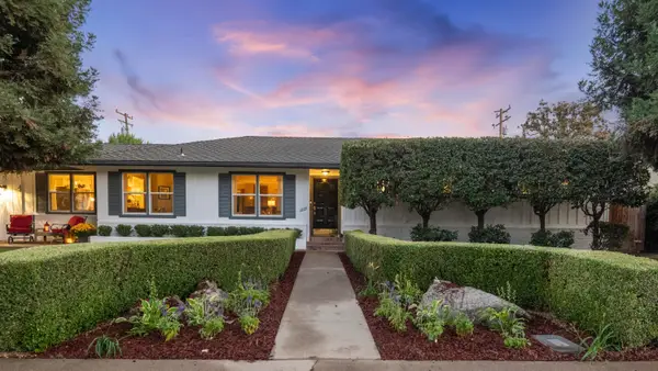 1209 W Laurel Avenue, Visalia, CA 93277