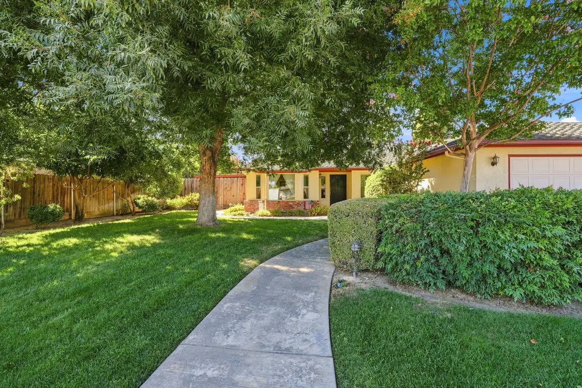 1431 W Cheryll Court, Porterville, CA 93257 - #1