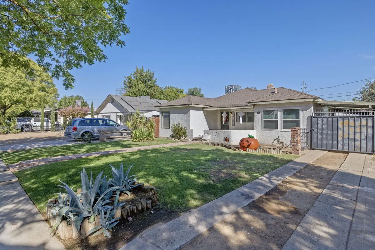 329 E Fedora Avenue, Fresno, CA 93704 - #1
