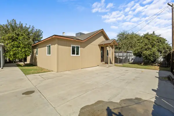 25769 Hypericum Road, Visalia, CA 93292