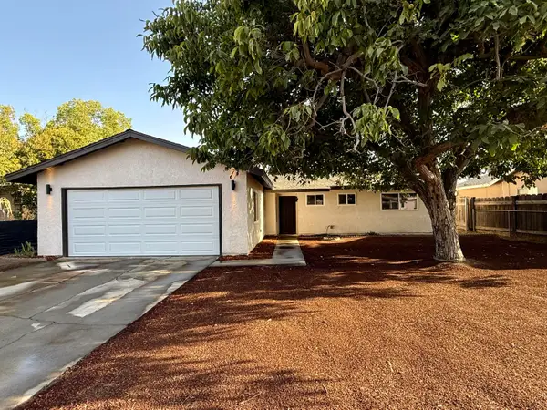 2263 E Cleo Avenue, Porterville, CA 93257