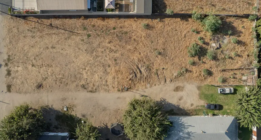 14571 Kilroy Road, Porterville, CA 93257 - #2