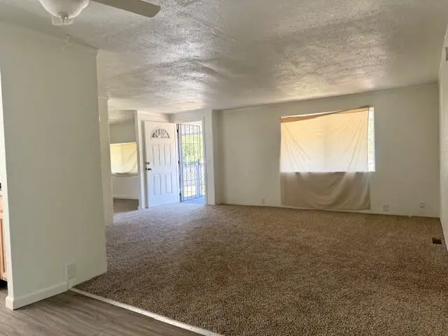 15623 Jasmine Avenue, Ivanhoe, CA 93235 - #2