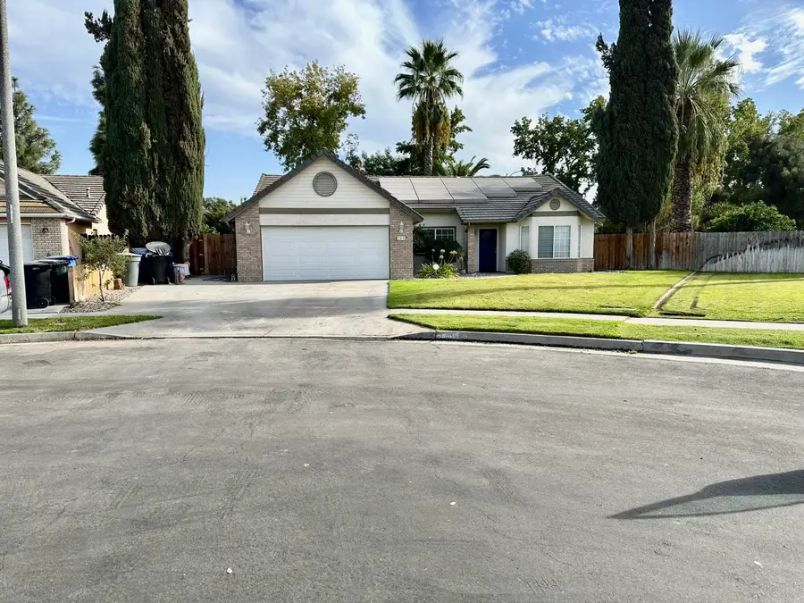 785 Heath Court, Lemoore, CA 93245 - #2
