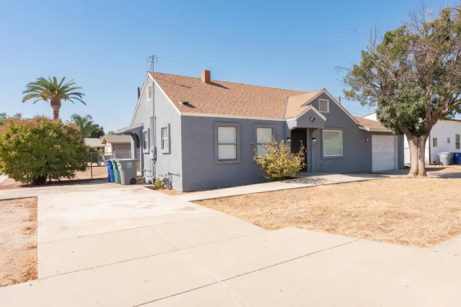 811 I Street, Orange Cove, CA 93646 - #2