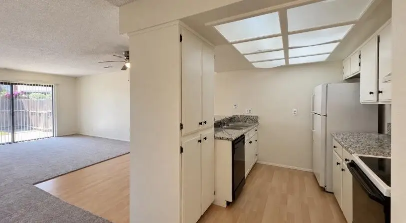 4619 W School Avenue, Visalia, CA 93291 - #3