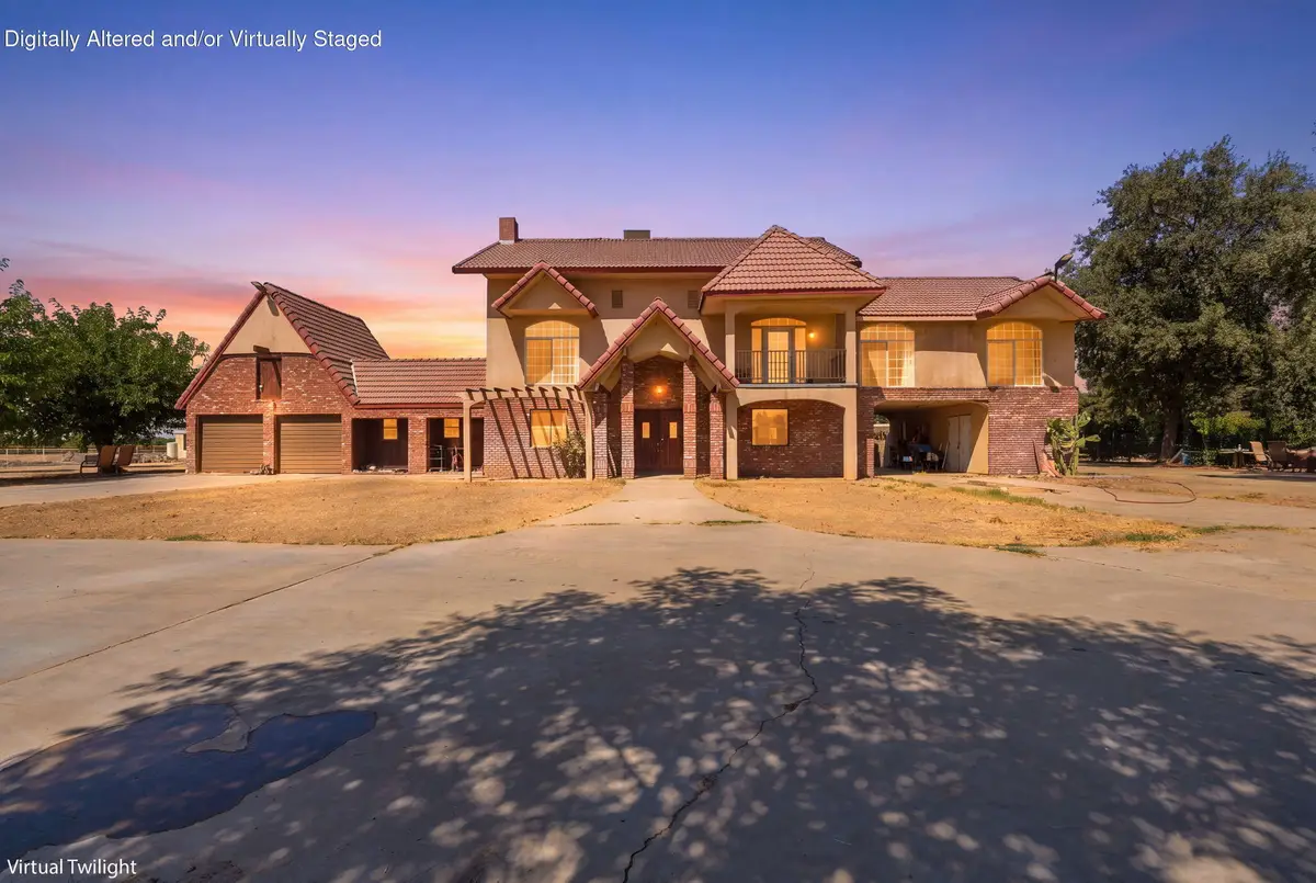 34001 Rd 140 #A, Visalia, CA 93292 - #1