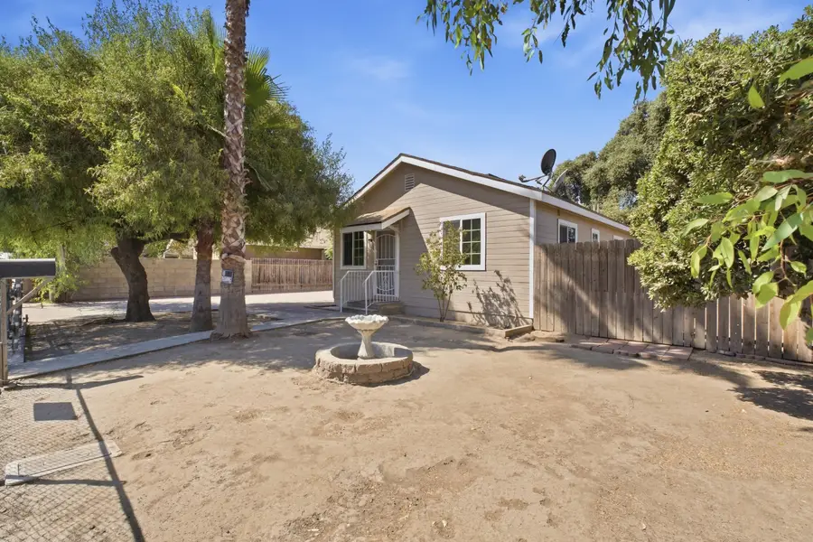 1123 N Rinaldi Street, Visalia, CA 93291 - #3