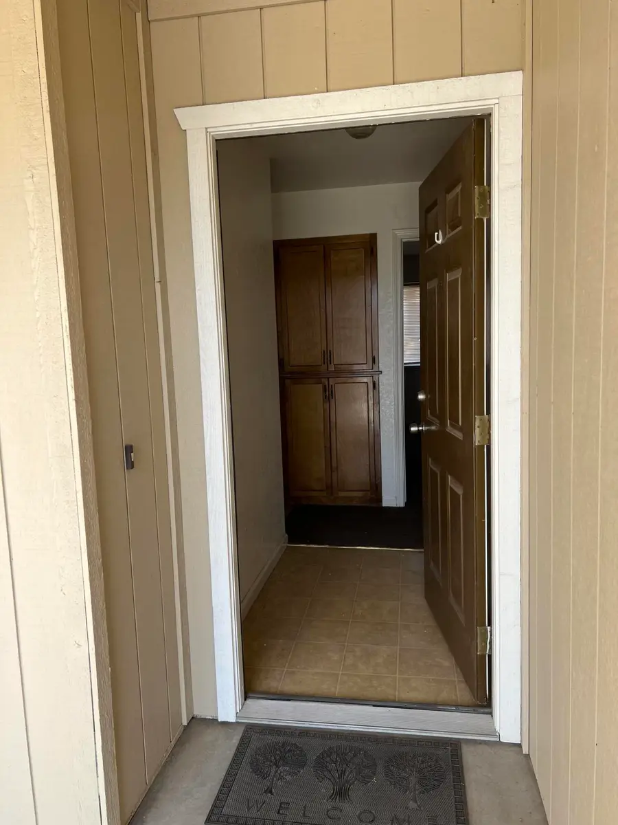 1536 Orchard, Tulare, CA 93274 - #3