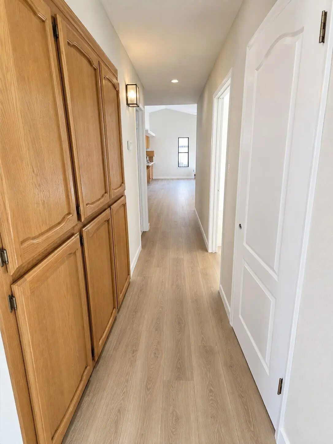 166 N Lyndsay Way, Dinuba, CA 93618 - #1