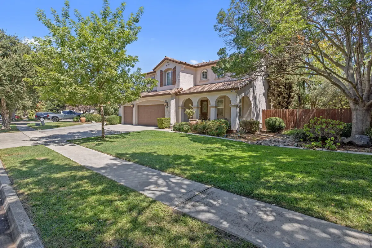 3834 N University Street, Visalia, CA 93291 - #1