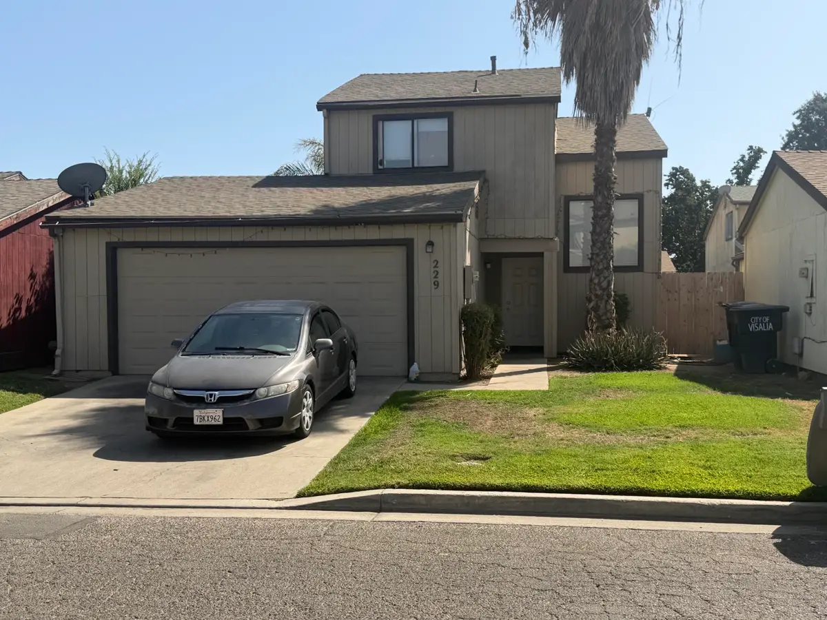 229 E Harold Court, Visalia, CA 93291 - #1