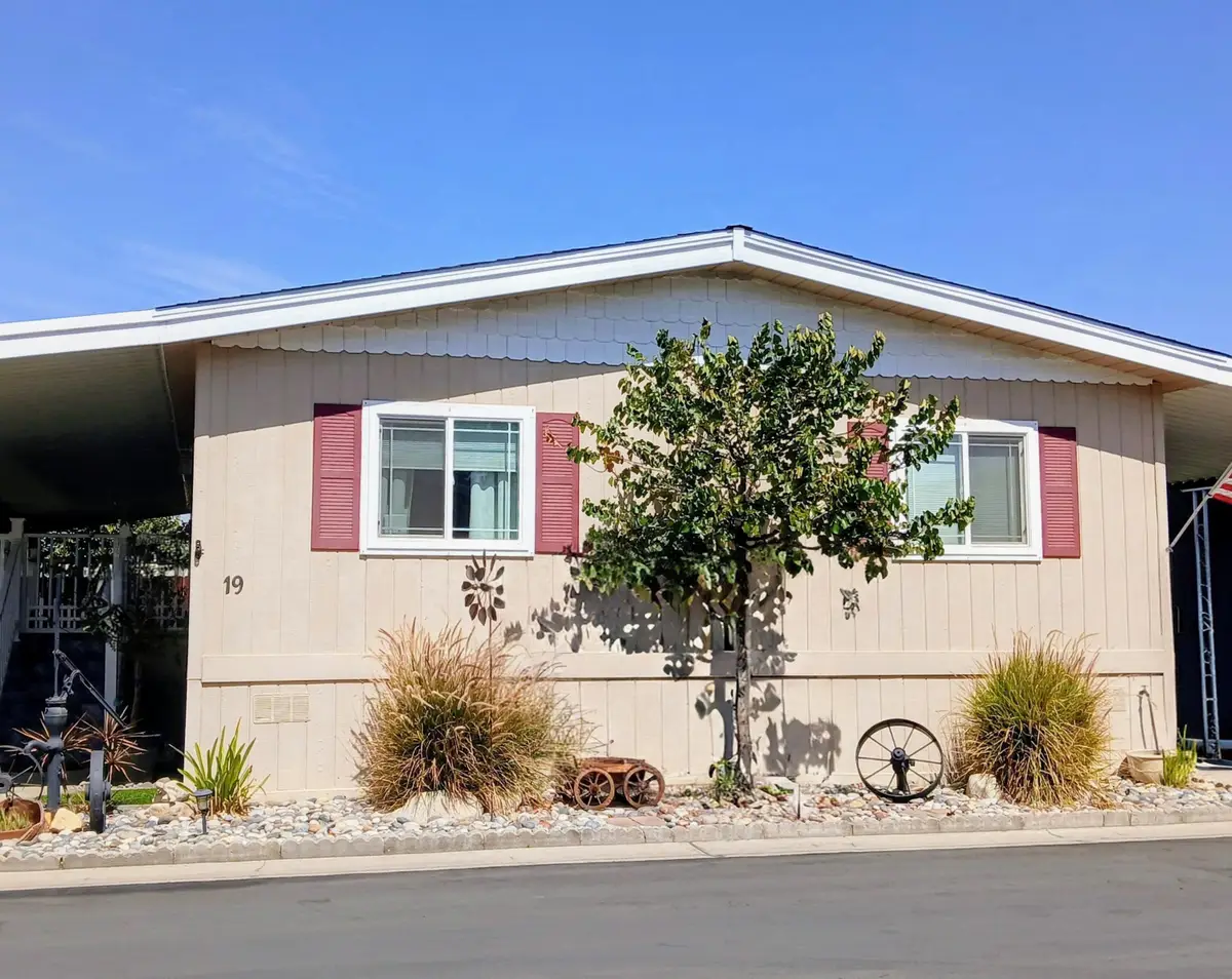 2459 N Oaks Street #19, Tulare, CA 93274 - #1