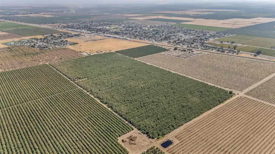 Armstrong Avenue, Earlimart, CA 93219 - #2