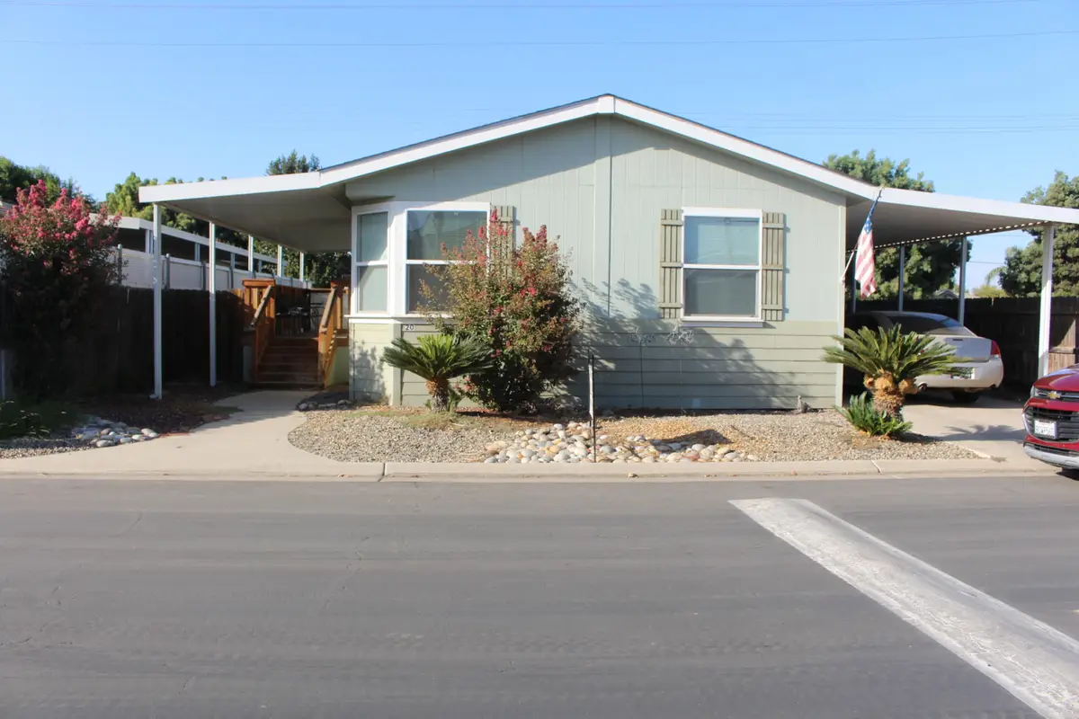 100 S Westwood Street #20, Porterville, CA 93257 - #1