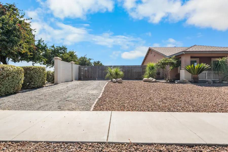 1605 Olema Avenue, Tulare, CA 93274 - #3