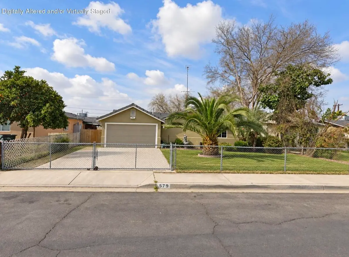 579 N Rose Avenue, Farmersville, CA 93223 - #1