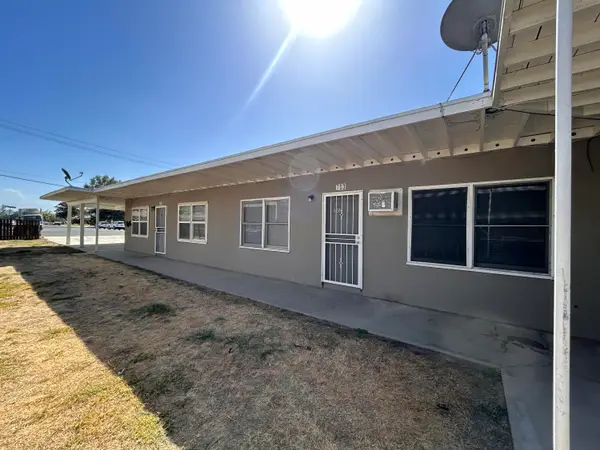 701 S Santa Fe Street, Visalia, CA 93292