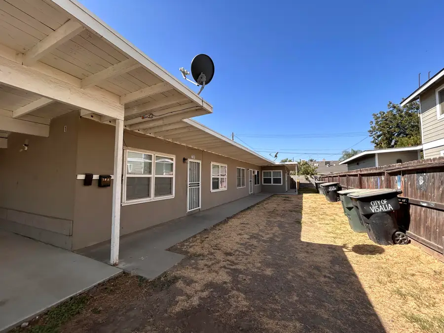 701 S Santa Fe Street, Visalia, CA 93292 - #2