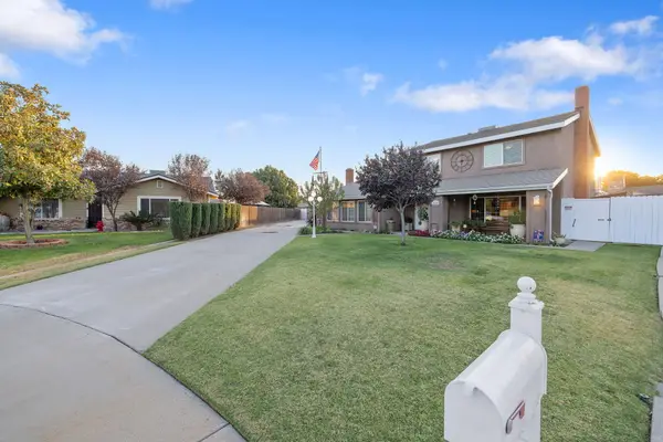 445 Mike Court, Lemoore, CA 93245