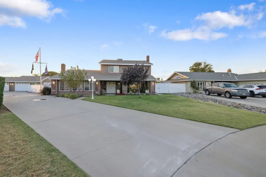 445 Mike Court, Lemoore, CA 93245 - #3