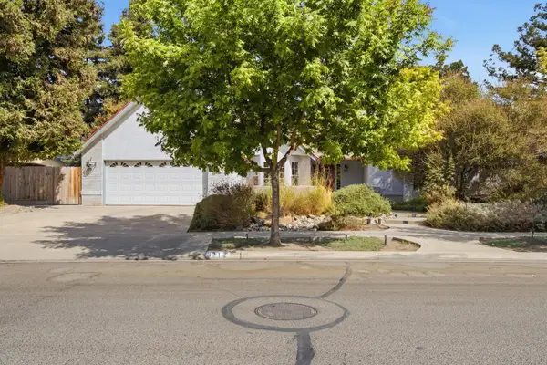 3212 S Ernest Street, Visalia, CA 93277