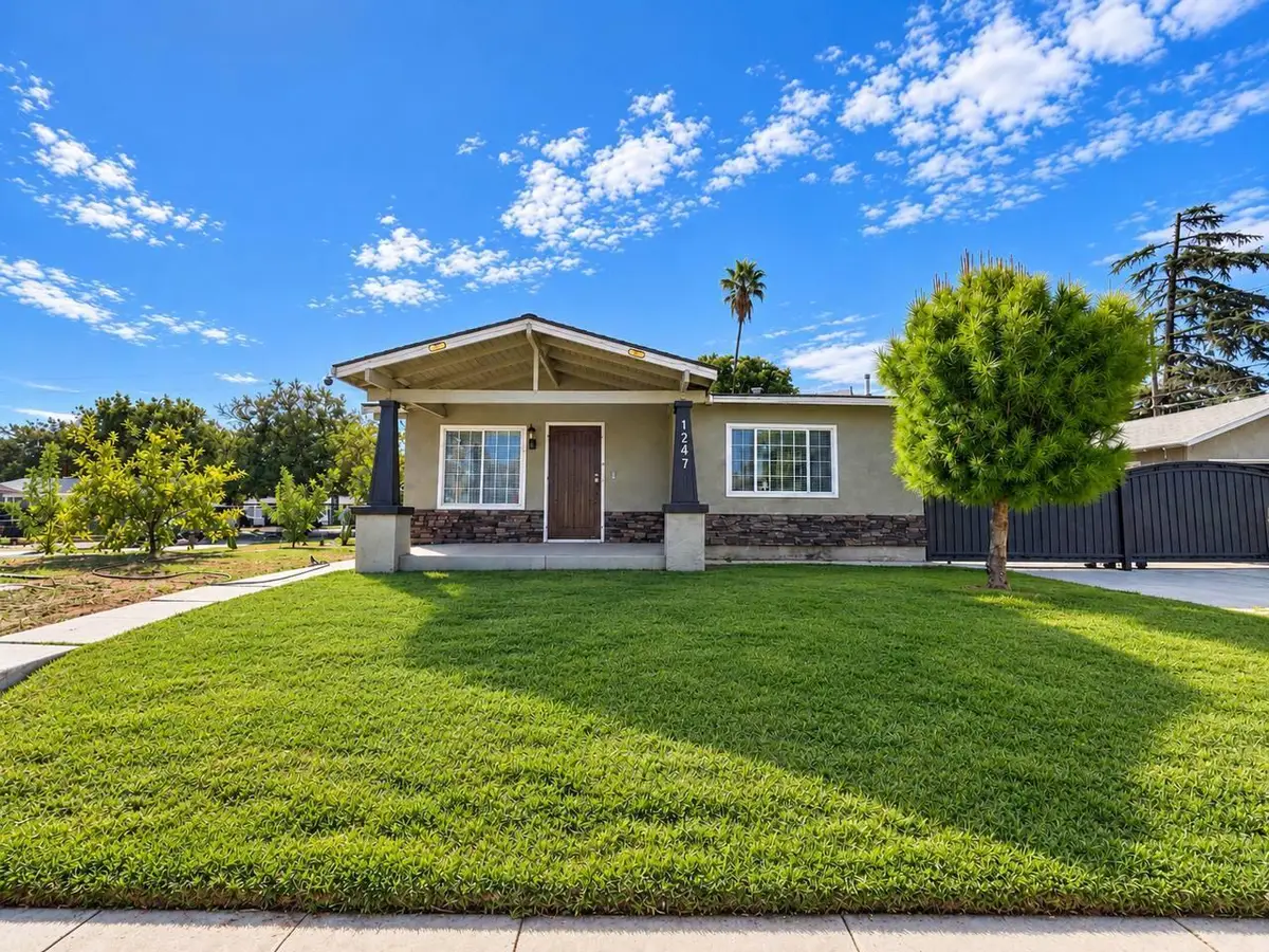1247 E Cortland Avenue, Fresno, CA 93704 - #1
