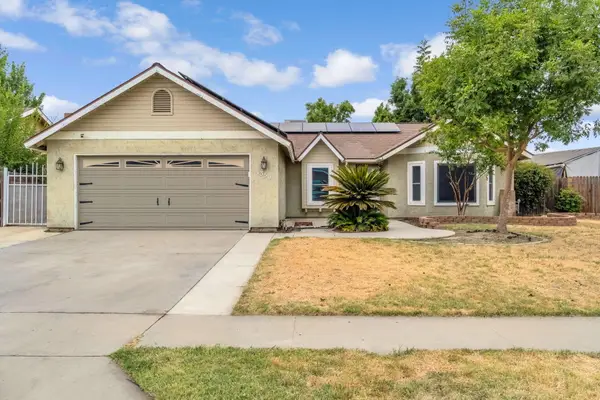1350 Pine Drive, Lemoore, CA 93245