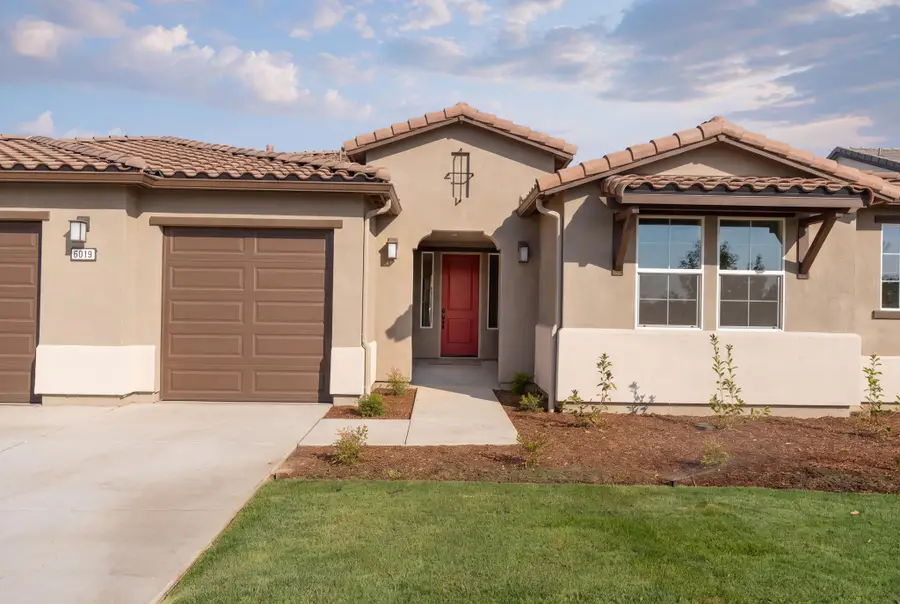 6619 W Wood Drive, Visalia, CA 93277 - #3