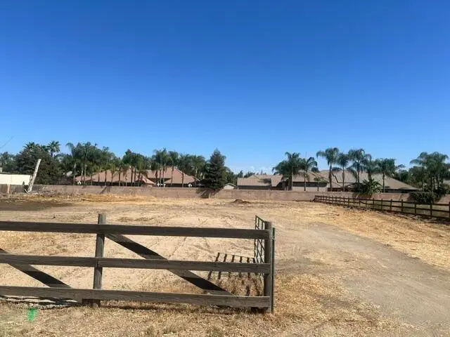0 N Tommy Street, Visalia, CA 93291 - #2