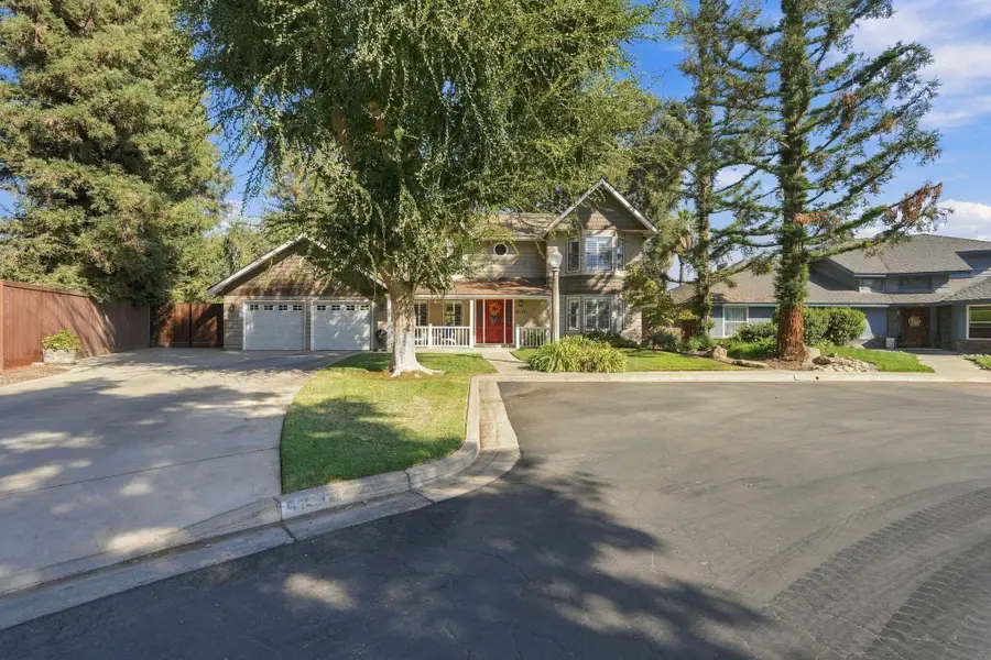 5644 W Walnut Avenue, Visalia, CA 93277 - #2