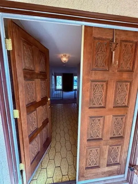 3150 W La Vida Avenue, Visalia, CA 93277 - #1