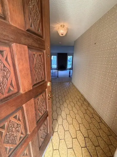 3150 W La Vida Avenue, Visalia, CA 93277 - #3