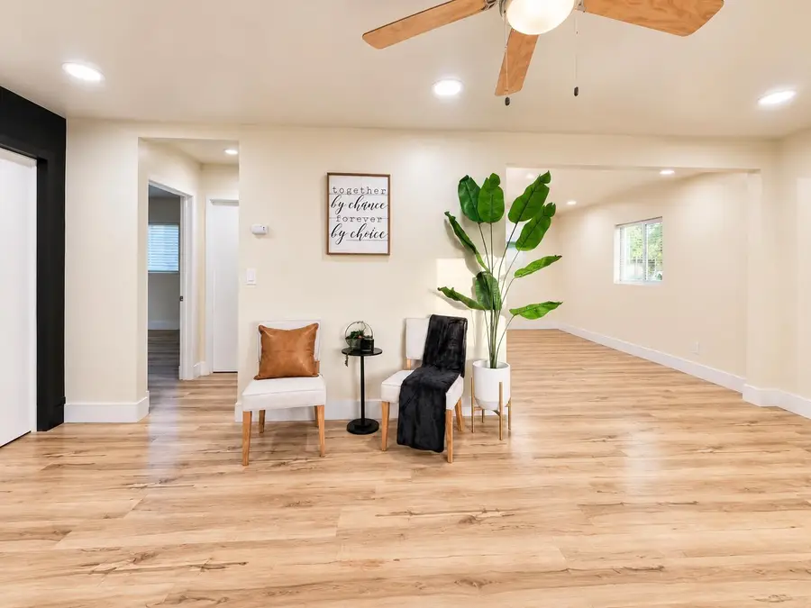 602 Dover Place, Delano, CA 93215 - #2
