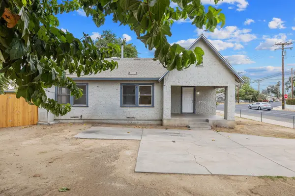 1100 N Court Street, Visalia, CA 93291