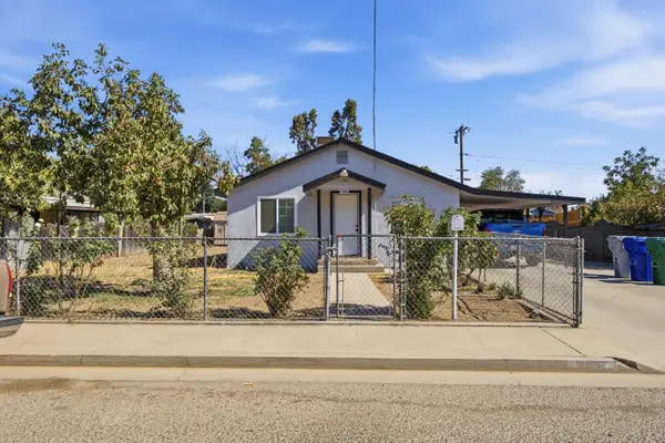 796 S Kern Avenue, Farmersville, CA 93223