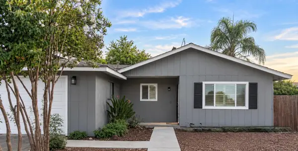 285 Orangewood Avenue, Lindsay, CA 93247