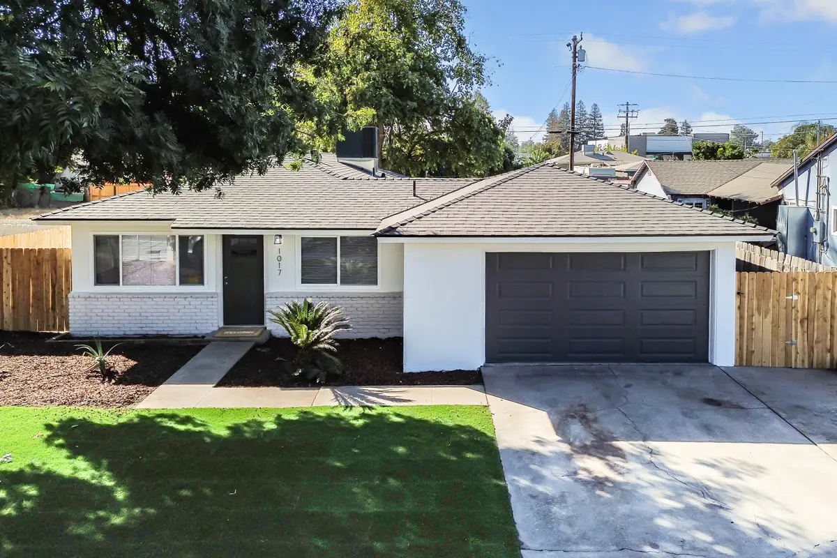 1017 N Jacob Street, Visalia, CA 93291 - #1