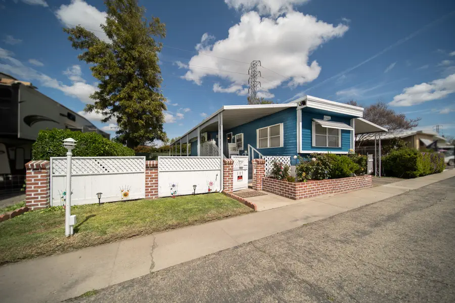 7676 N Fresno Street #103, Fresno, CA 93720 - #2